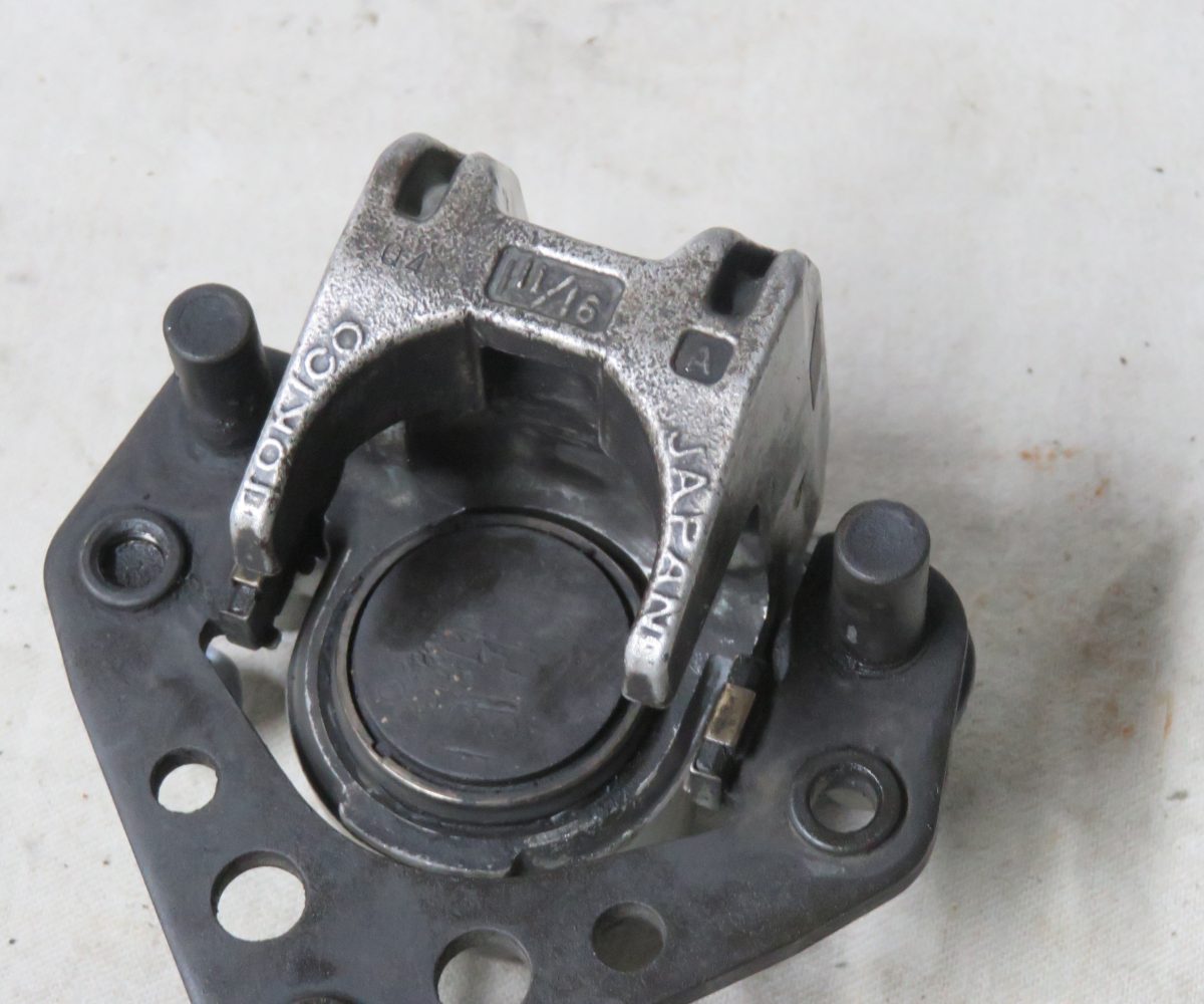 Kawasaki GPZ1000RX-ZX1000 Bremssattel Rechts vorn mit Halter Text lesen Kennung 3318 Preis VHB