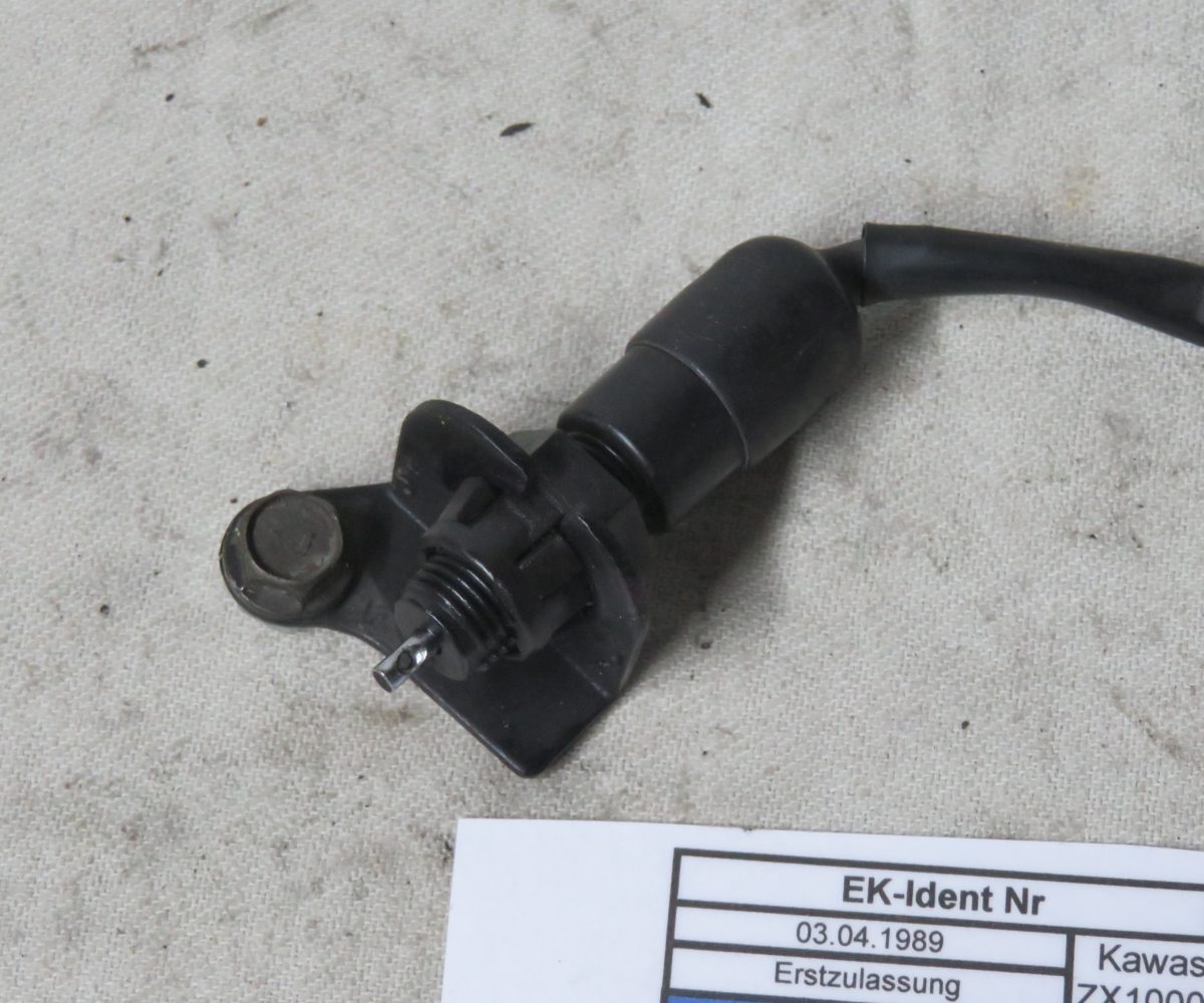 Kawasaki GPZ1000RX-ZX1000 Bremslichtschalter mit Halter hinten Kennung 3323 Preis VHB