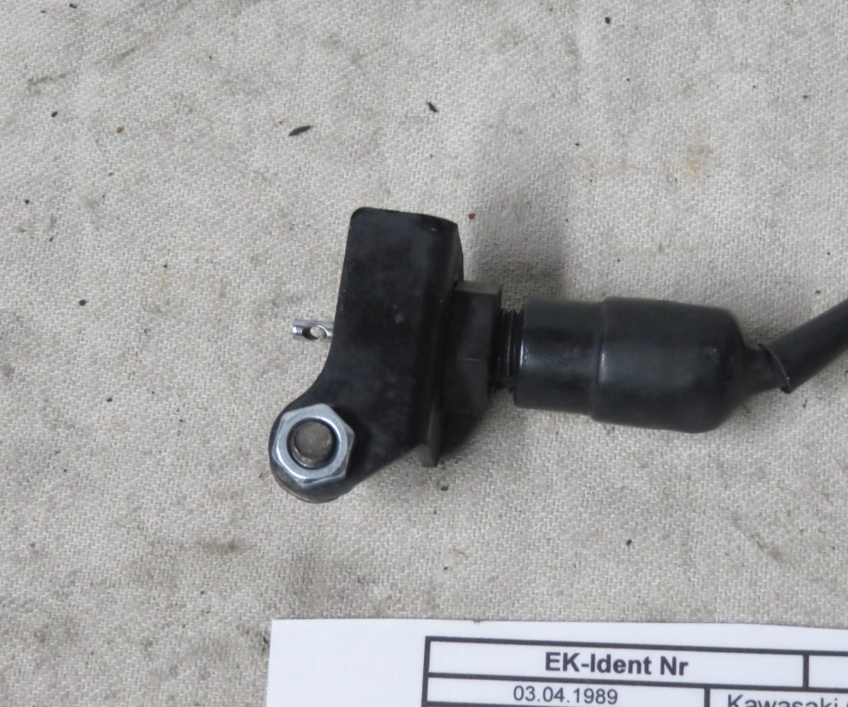 Kawasaki GPZ1000RX-ZX1000 Bremslichtschalter mit Halter hinten Kennung 3323 Preis VHB