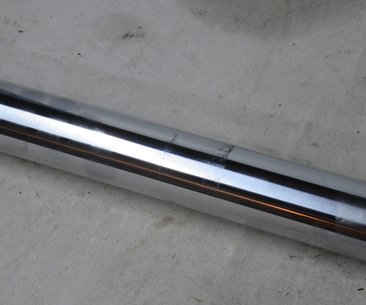 Kawasaki GPZ1000RX-ZX1000 Gabelbein Links Text lesen Kennung 3335 Preis VHB