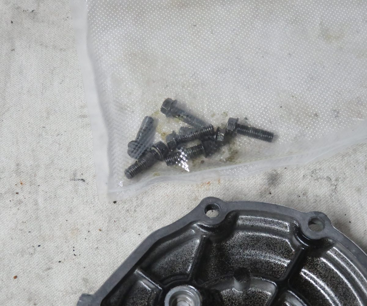 Kawasaki GPZ1000RX-ZX1000 Zündungsdeckel Motordeckel Kennung 3341 Preis VHB