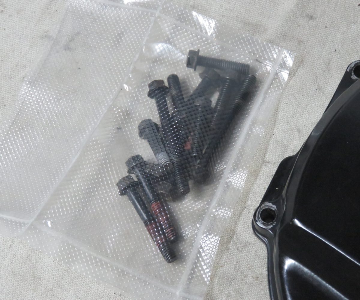 Kawasaki GPZ1000RX-ZX1000 Kupplungsdeckel Motordeckel Kennung 3342 Preis VHB