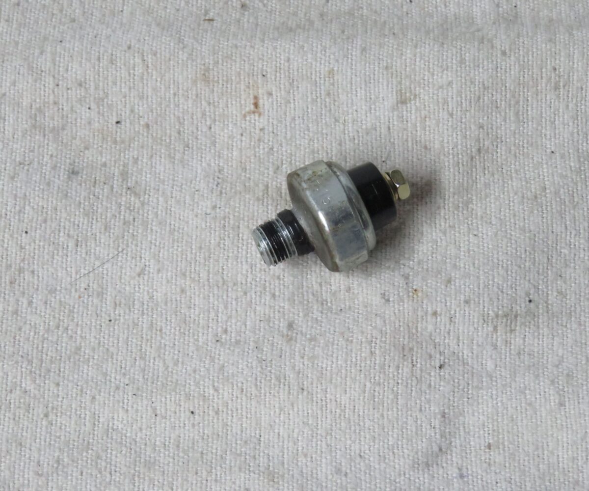 Honda CB500 -PC32 Öldruckschalter Kennung2880