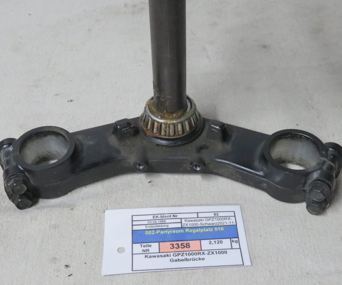 Kawasaki GPZ1000RX-ZX1000 Gabelbrücke Kennung 3358 Preis VHB