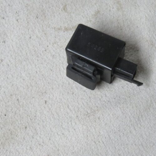 Honda CB500 -PC32 Blinkerrelais Text lesen Kennung2891