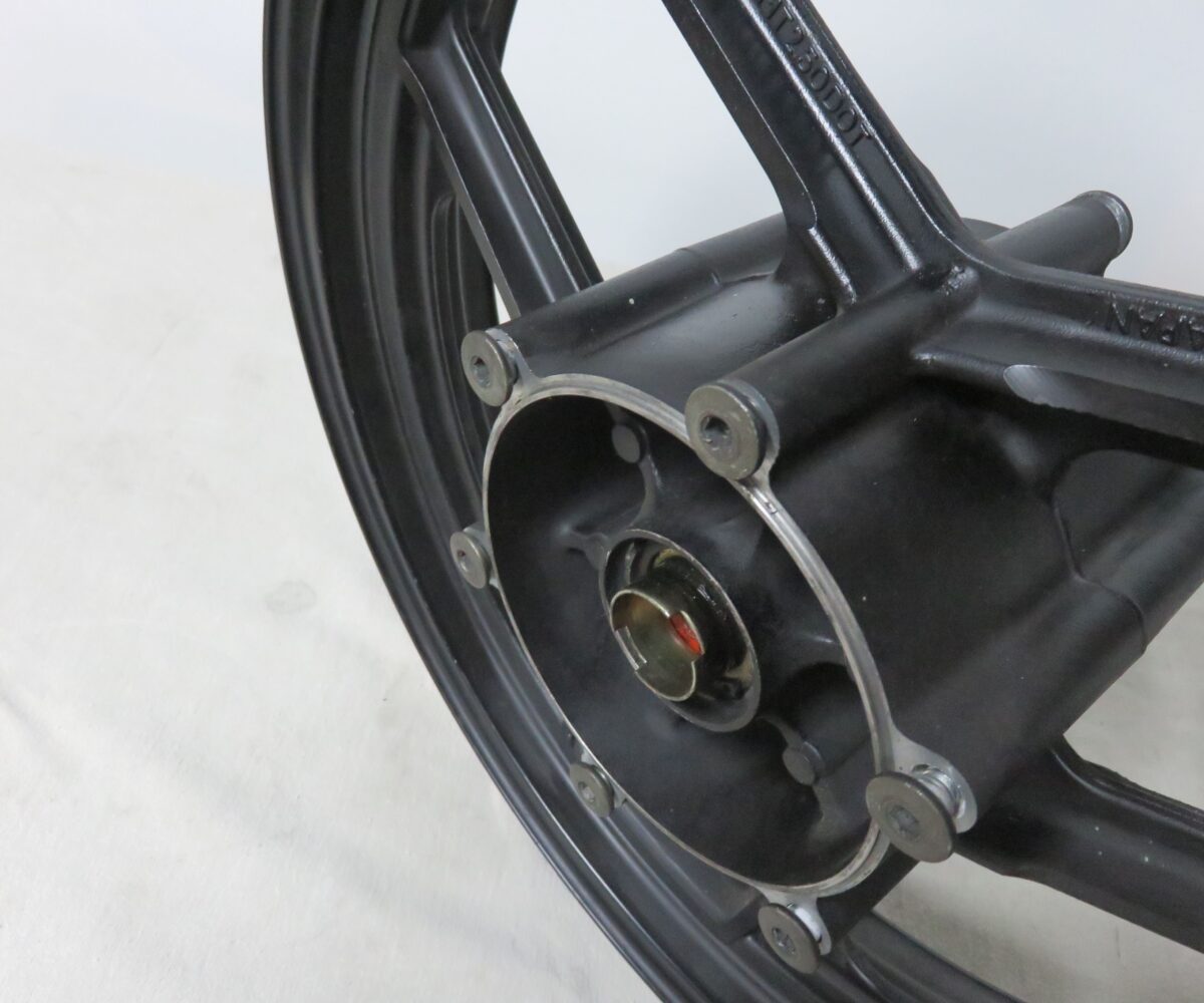 Kawasaki GPZ1000RX-ZX1000 Vorderradfelge mit Bremsscheibenschrauben Kennung 3354 Preis VHB