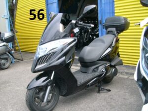 06_Kymco-G-Dink-300-schwarz-18.06.24-01