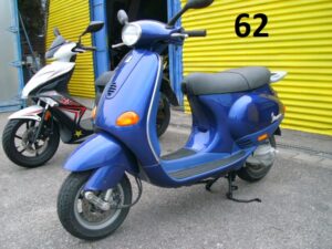 06_Vespa-ET2-50-blau-12.10.23-01