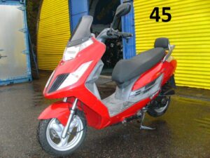 11_Kymco-Yager-50-GT-rot-15.03.22-01