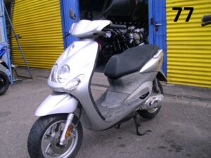16_Yamaha-Neos-50-silber-11.04.24-01